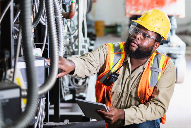 Best Best Electricians Near Me  in Monte Alto, TX
